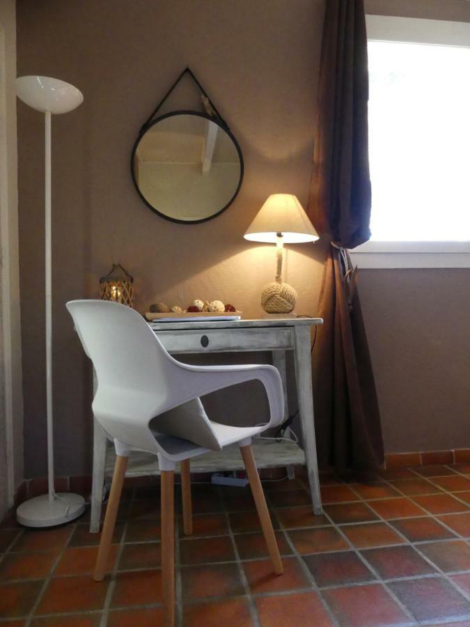 Villa Aigues Vives Boutenac ภายนอก รูปภาพ